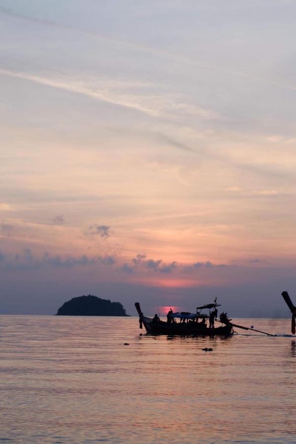 Adang Sea Divers & Eco Lodge Koh Lipe Ngoại thất bức ảnh
